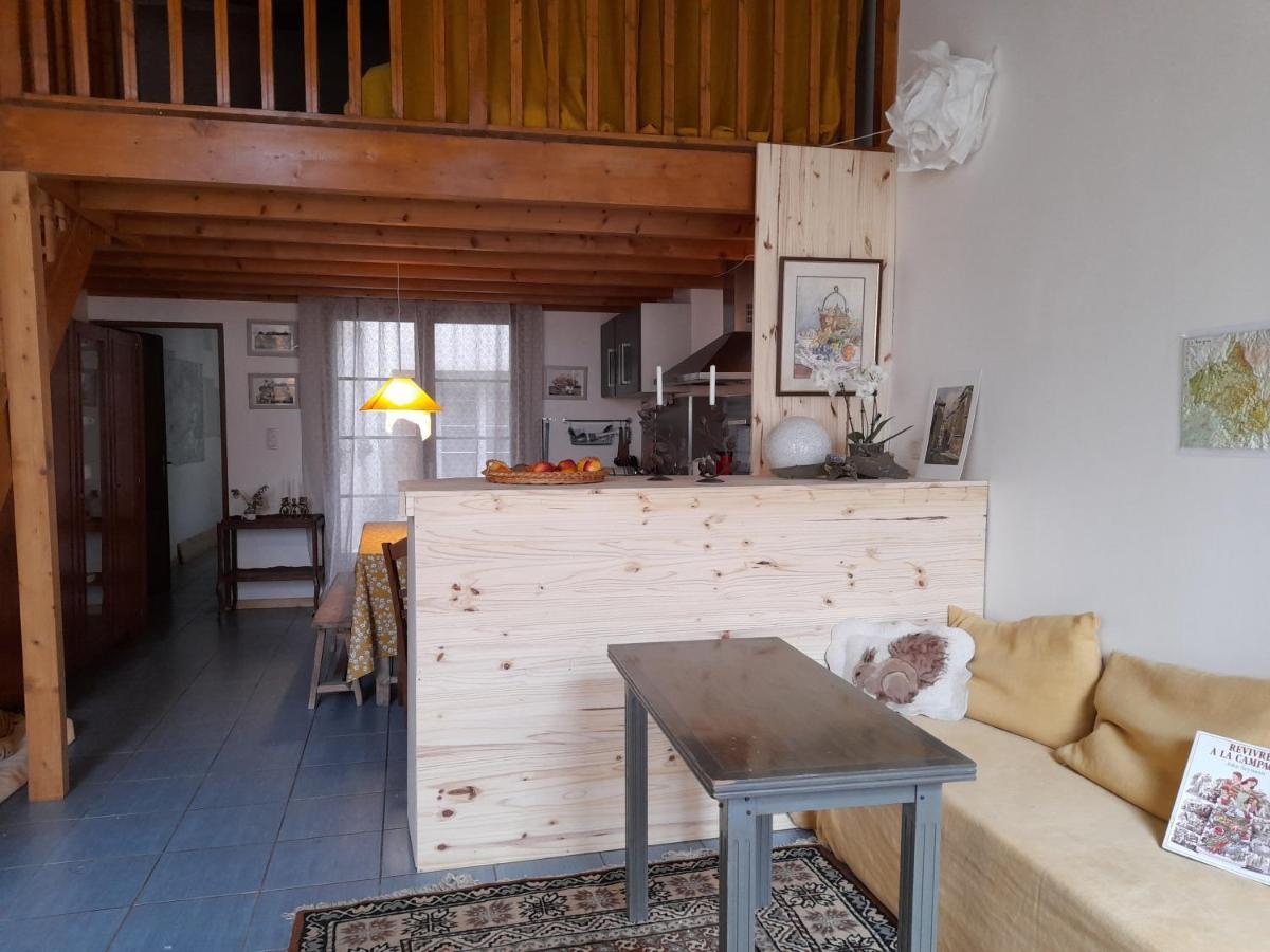 Consulat Apartment